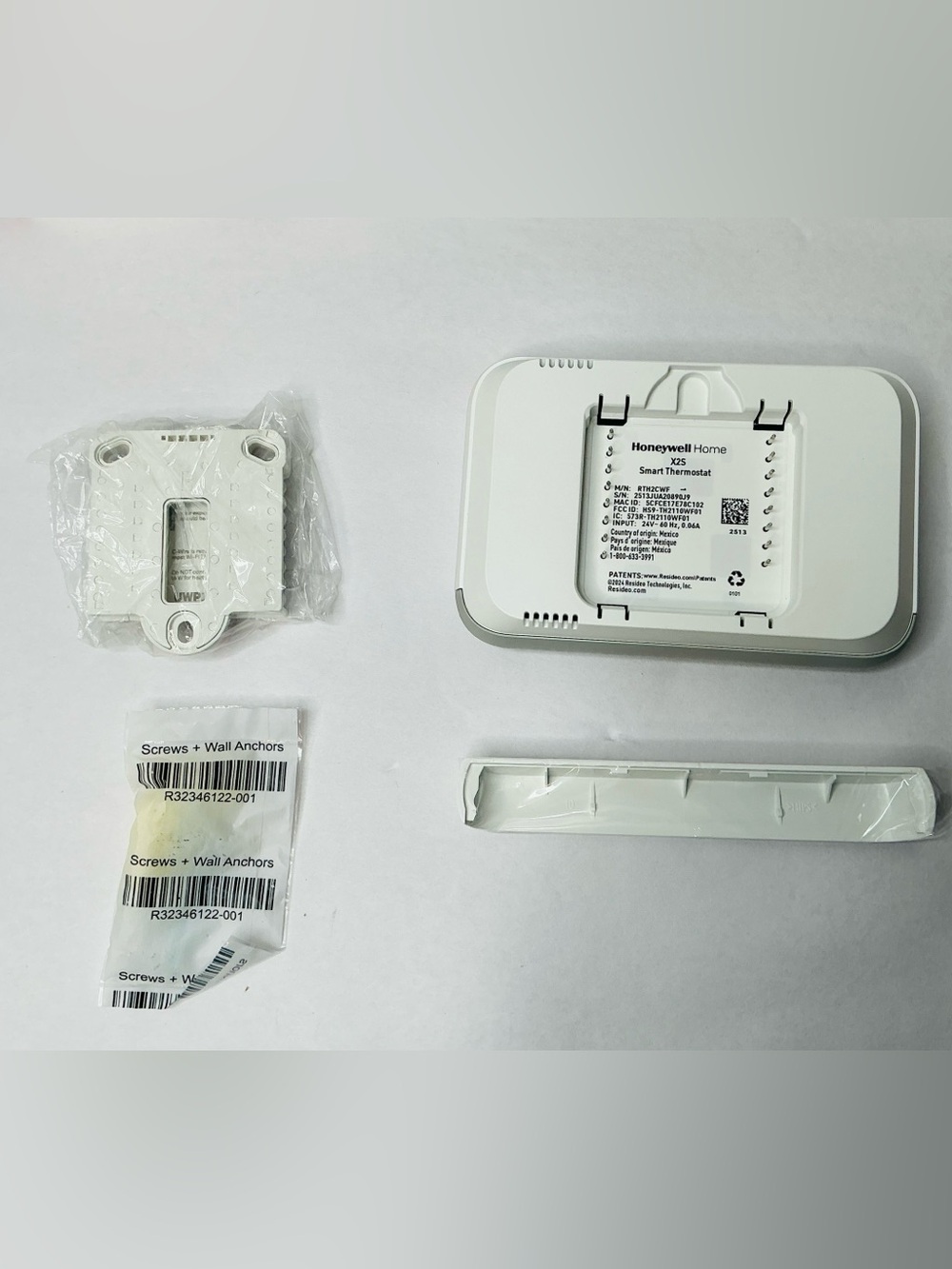 Honeywell Home X2S Smart Thermostat, Conventional/Heat Pump, Wi-Fi Thermostat - Picture 6 of 10
